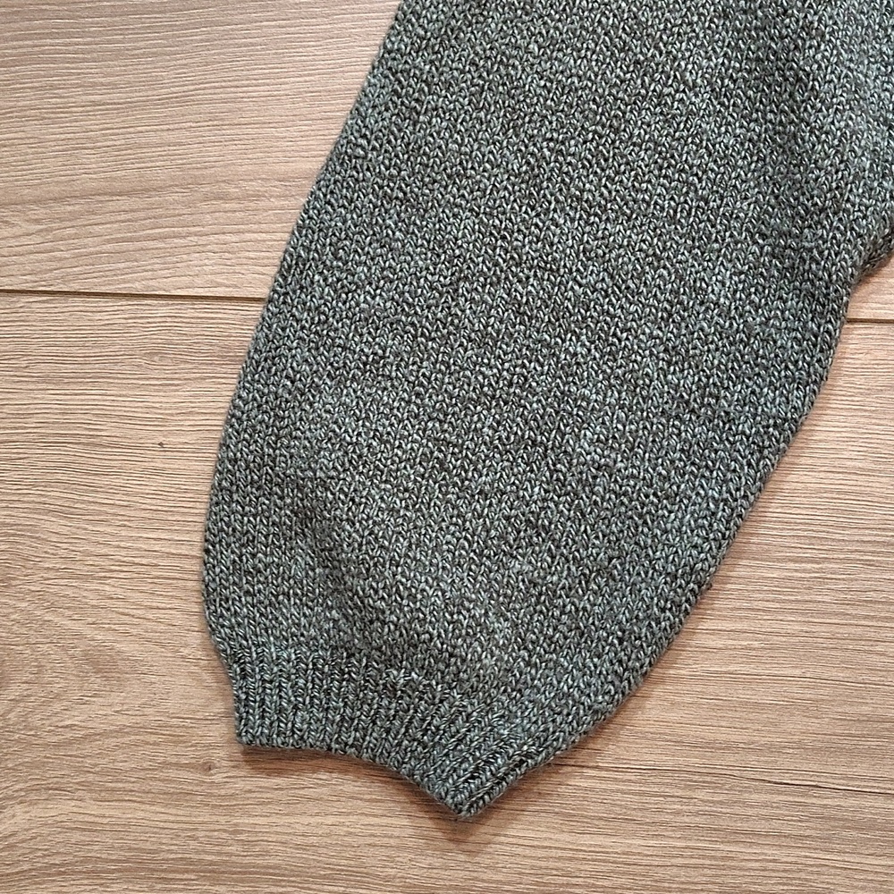 Croft & Barrow Olive Tone Scoop Neck Knit Pullover Quarter Sleeve Sweater/Size M - Picture 4 of 7